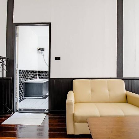 Hotel Haheng House Bangkok Esterno foto